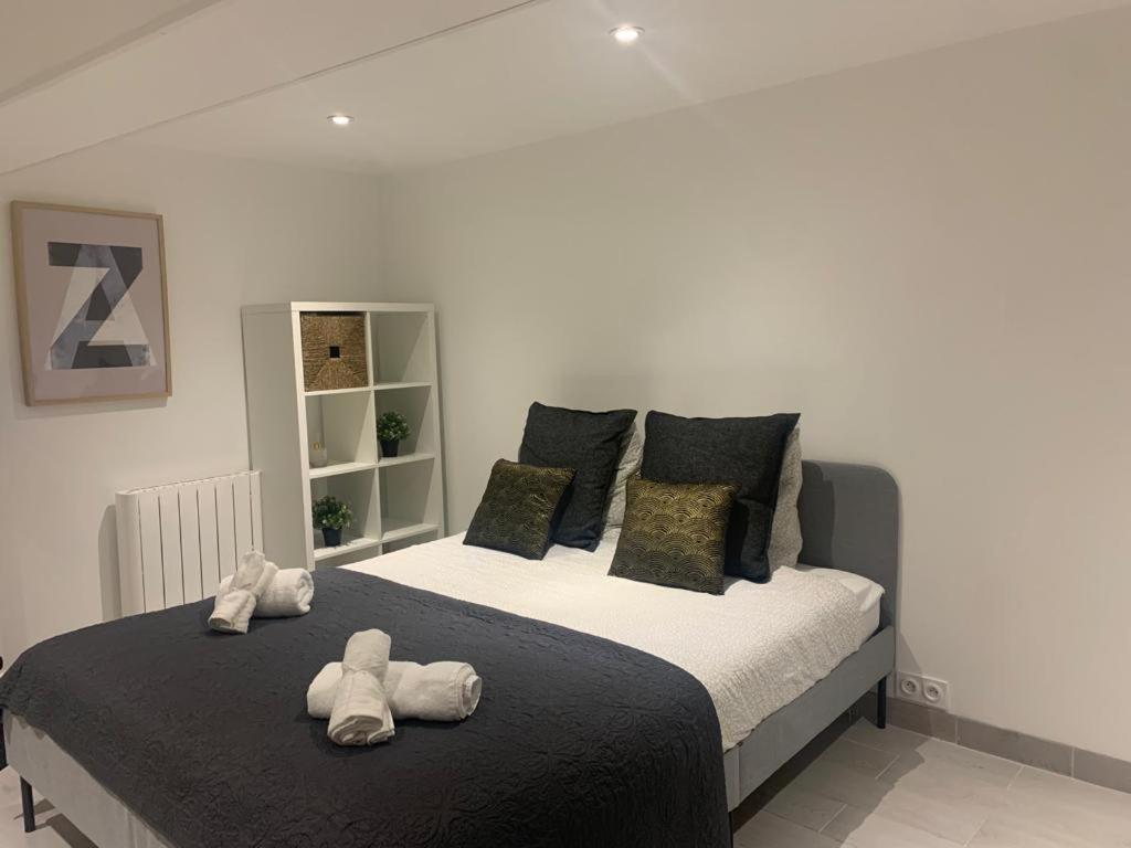 O'Coeur Du Bouchon 1 Apartment Troyes Ngoại thất bức ảnh