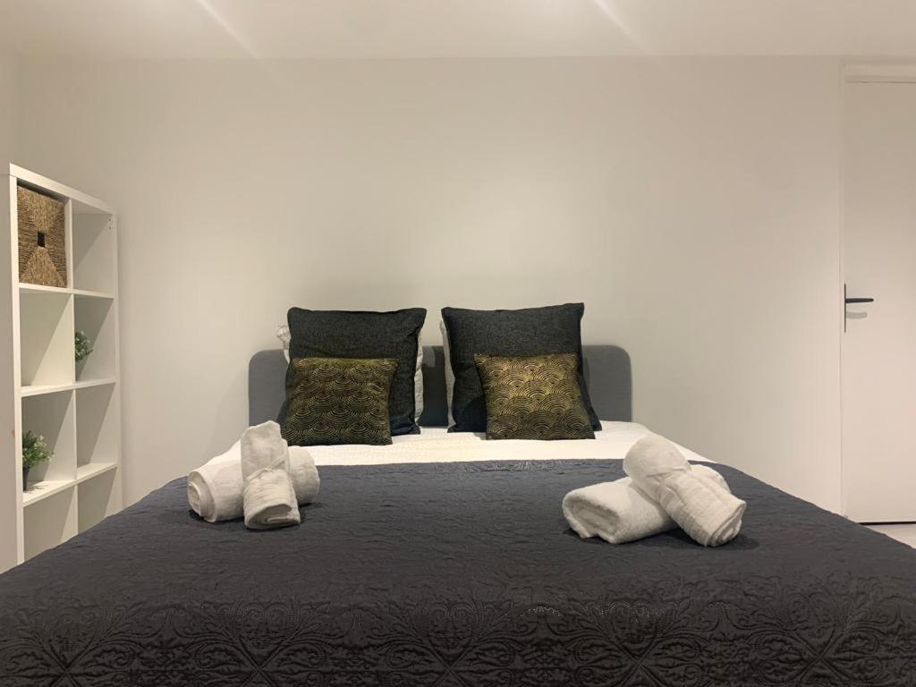 O'Coeur Du Bouchon 1 Apartment Troyes Ngoại thất bức ảnh