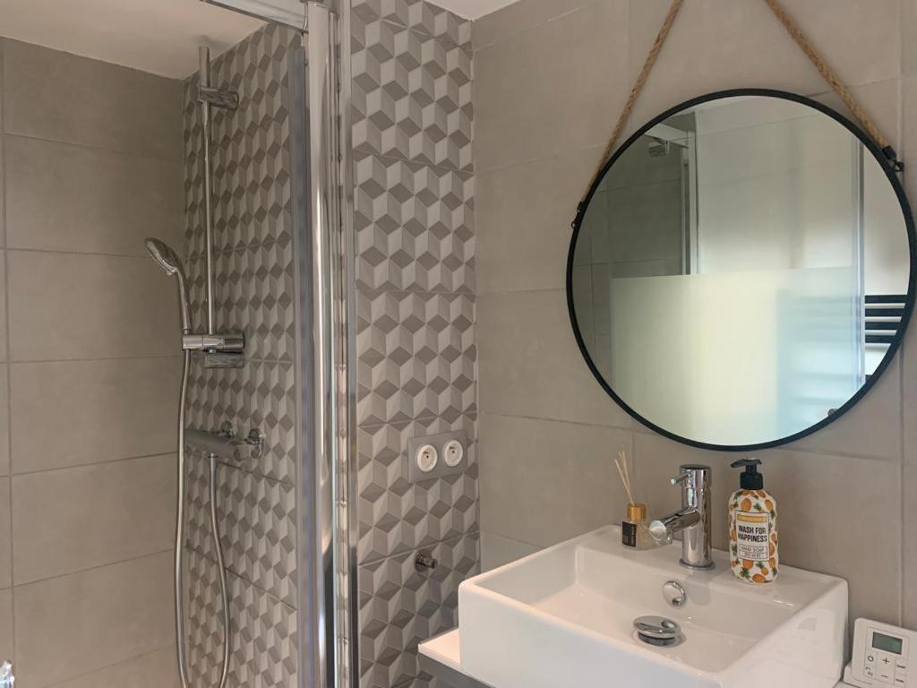 O'Coeur Du Bouchon 1 Apartment Troyes Ngoại thất bức ảnh
